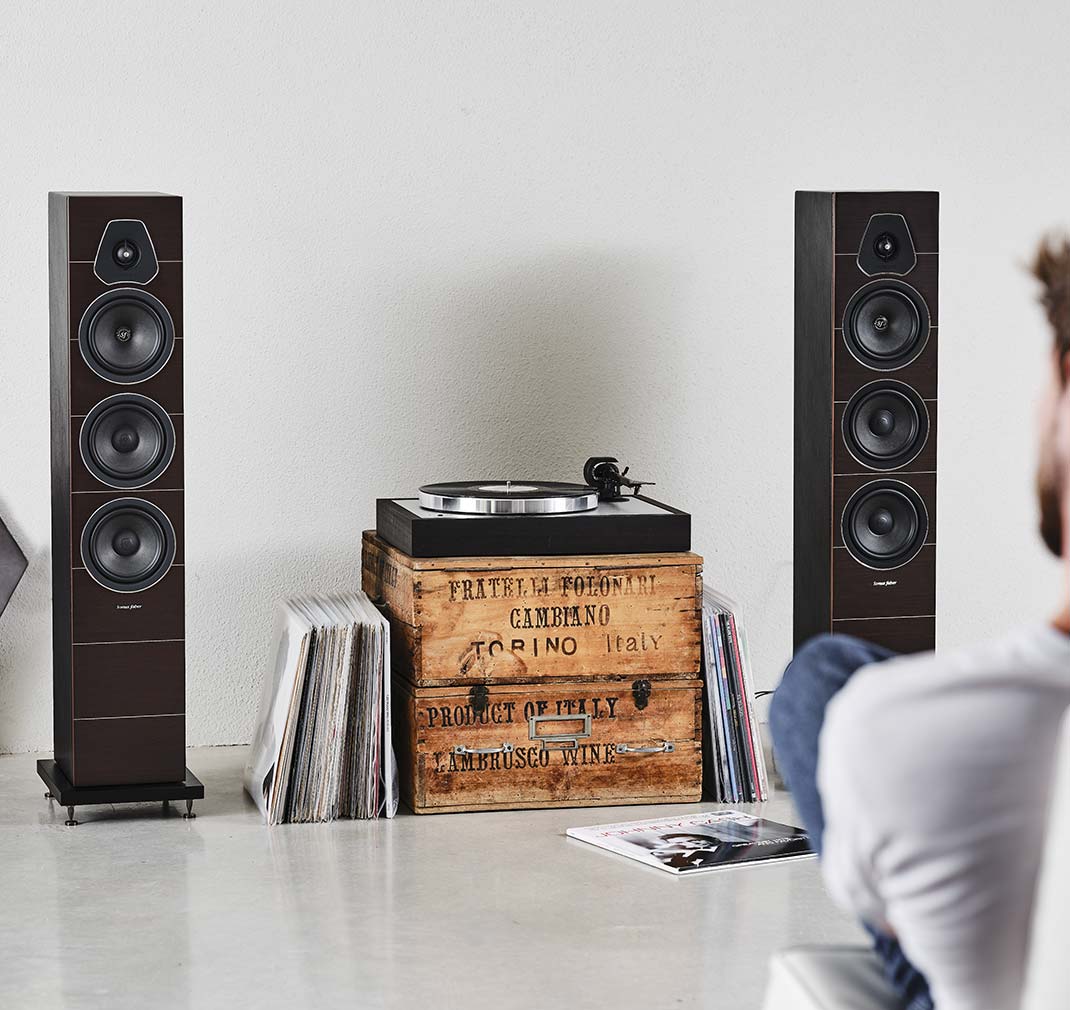 Sonus Faber Lumina III Floorstanding Speaker (Pair)