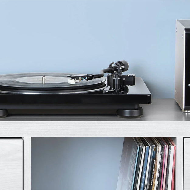 Denon DP-400 Premium Belt-Driven Hi-Fi Turntable - Black