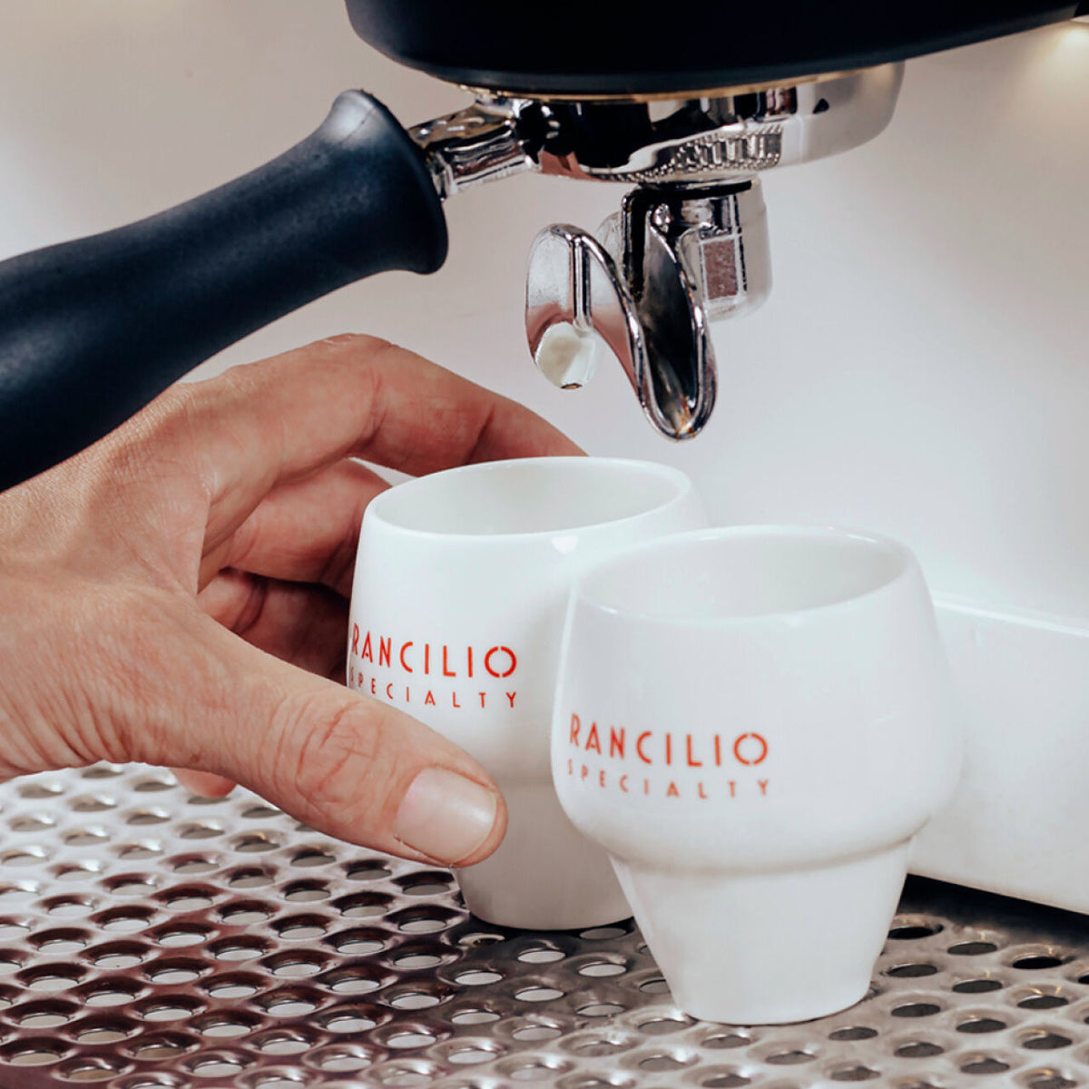 Rancilio Invicta espresso machine pre-infusion functionality
